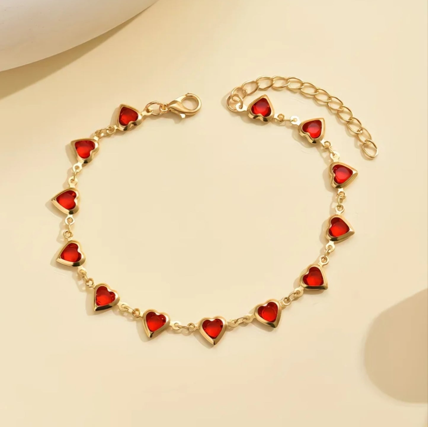 RED HEART-EDGED ANKLET B+F 8