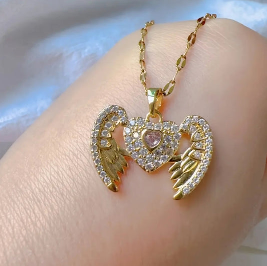 HEART & WINGS NECKLACE BLING8UK