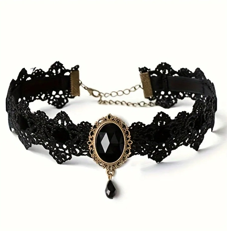 BLACK GOTHIC CHOKER B+F 8