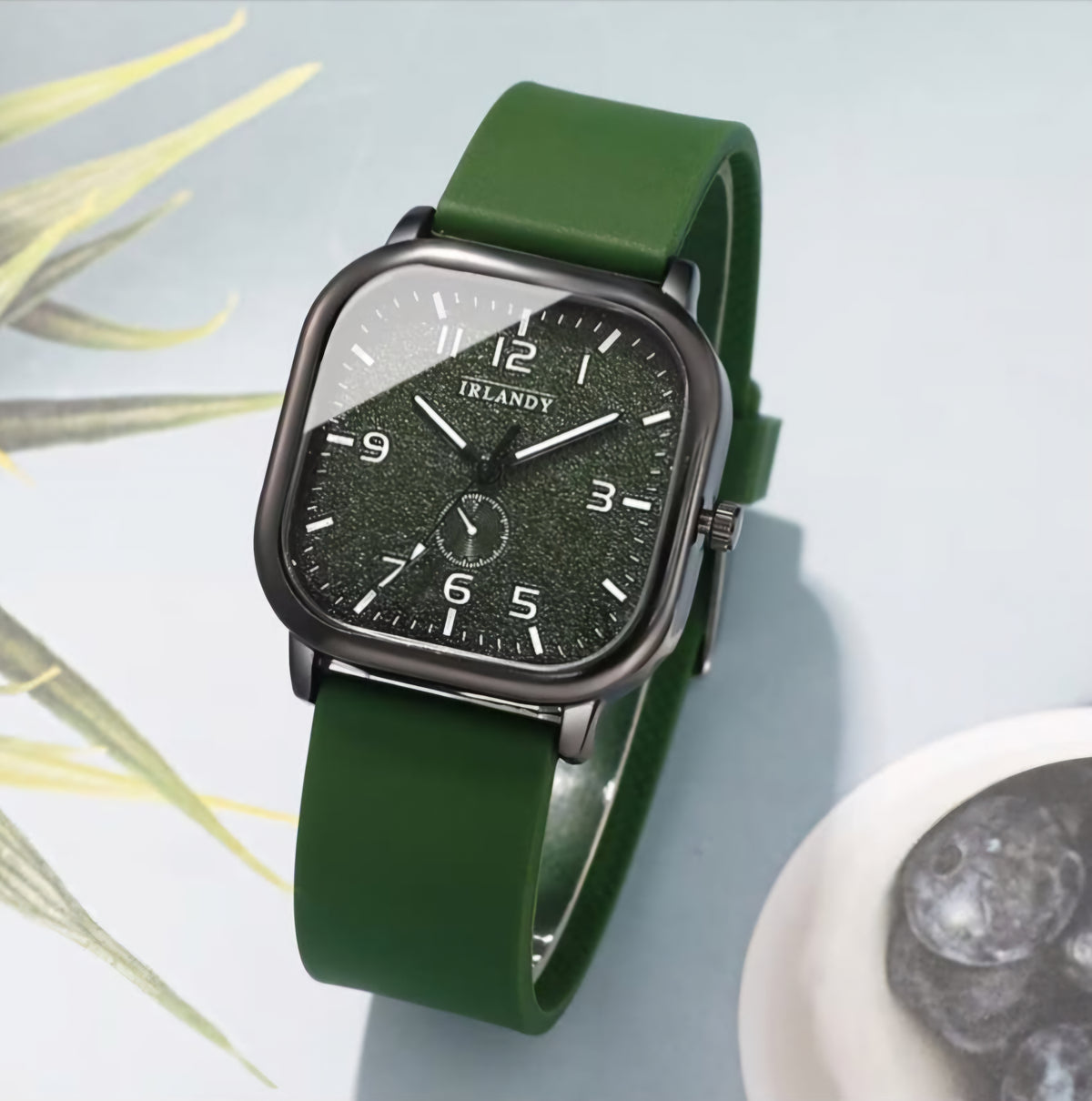 GREEN IRLANDY SQUARED QUARTZ WATCH B+F 8