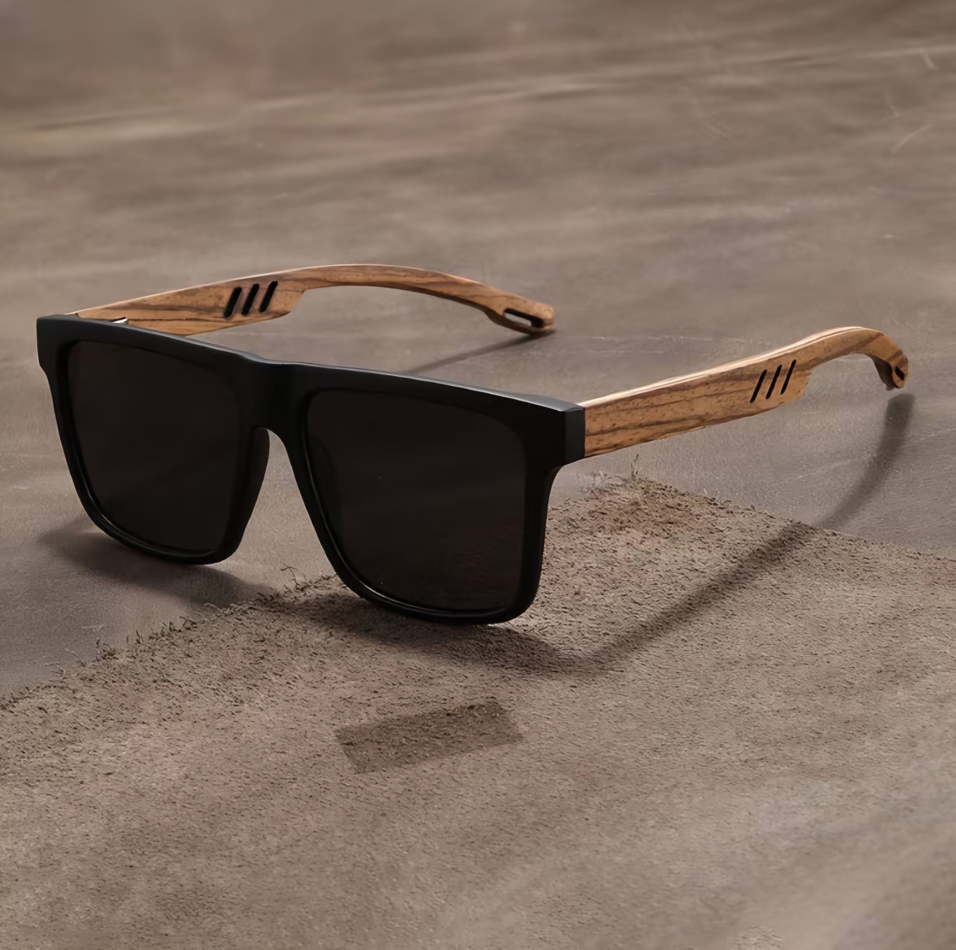 BLACK FRAME WOODEN LOOK B+F 8