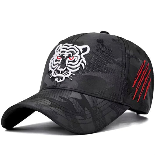 WHITE TIGER SNAPBACK BASEBALL CAP B+F 8