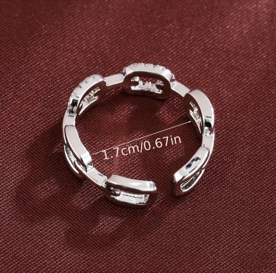 SILVER SYNTHETIC ZIRCONIA RING BLING8UK